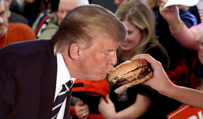 Trump Kisses Supporter’s Burger
