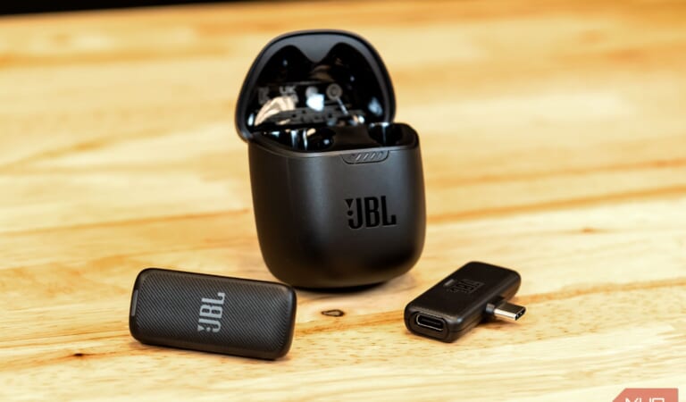 JBL Quantum Stream Wireless Mic Review: Held Back by Simplicity