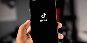 ‘TikTok Notes’ to battle Instagram with new photo app